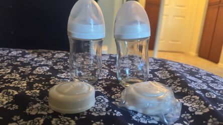 Gulicola Glass Baby Bottles 5 oz 2 Pack Anti-Colic Slow Flow Nipple