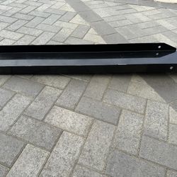 BLACK STEEL MOTORCYCLE RAMP WITH LIP 48” x 8” (FOUR FOOT) EXCELLENT CONDITION