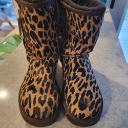 UGG
Ponyhair Printed Boots