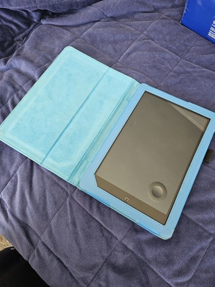 Nook Tablet Works Needs Charger