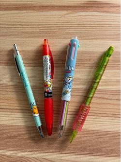pen & pencil stationary bundle 🌈