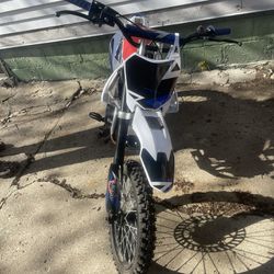 X-Pro Dirt Bike