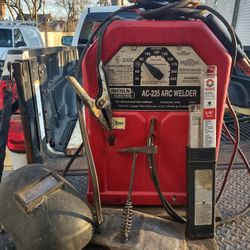 Tumb Stone Welder Arc 220 , Gloves , Rod , Helmet, Hammer 