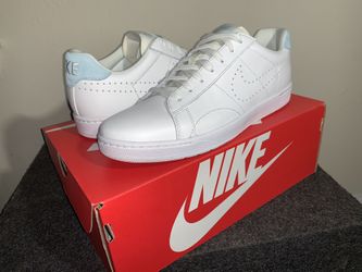 New Nike Shoes Sz 9.5