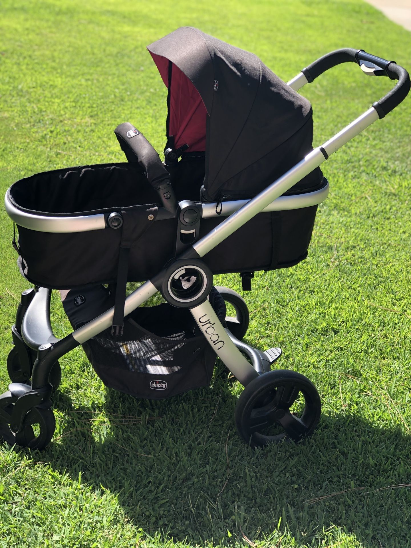 Chicco urban stroller comes with stroller and car seat and the colors for the stroller can be changed: includes two colors hot pink and emerald $300