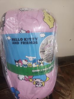 Hello kitty comforter