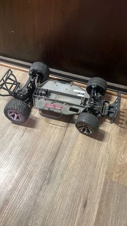 Traxxas Slash Rc 2wd roller