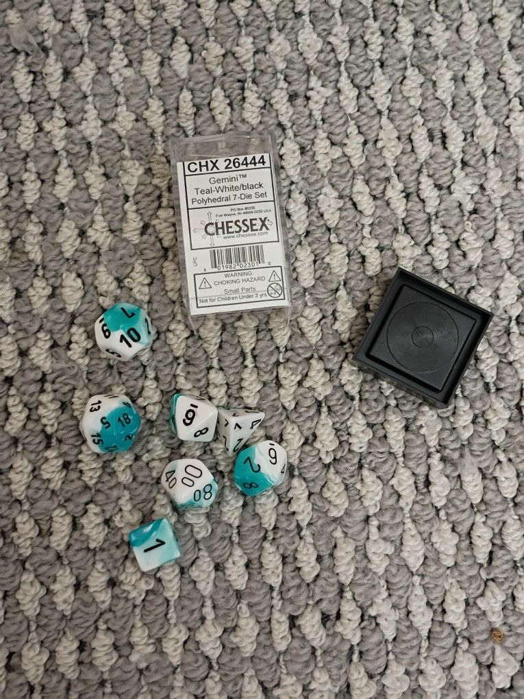 Chessex 26444 Role Playing Dice