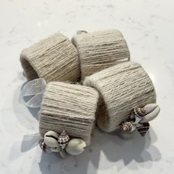 Two’s Company Shell Napkin Rings