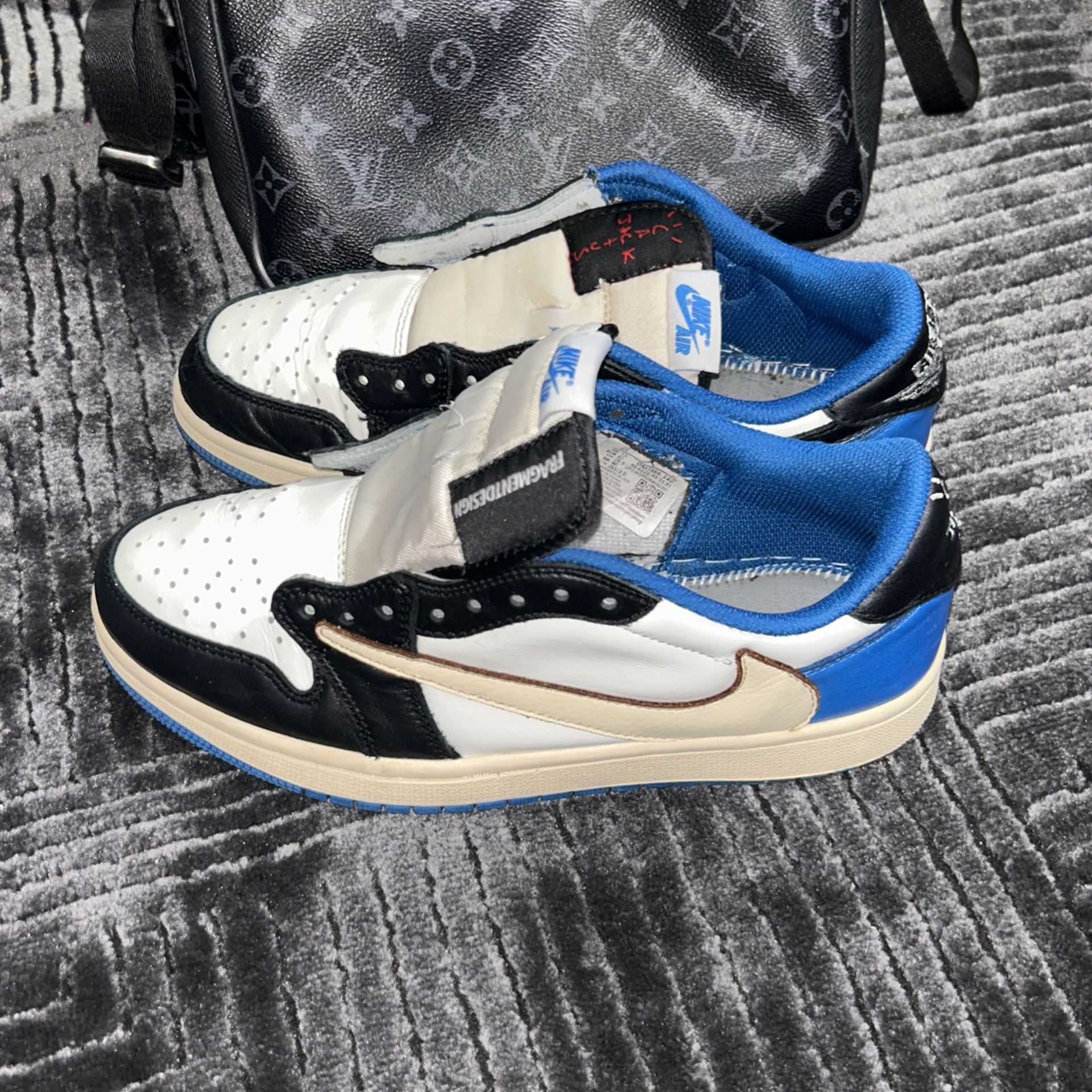 Travis Scott Fragment Design Air Jordan Retro 1