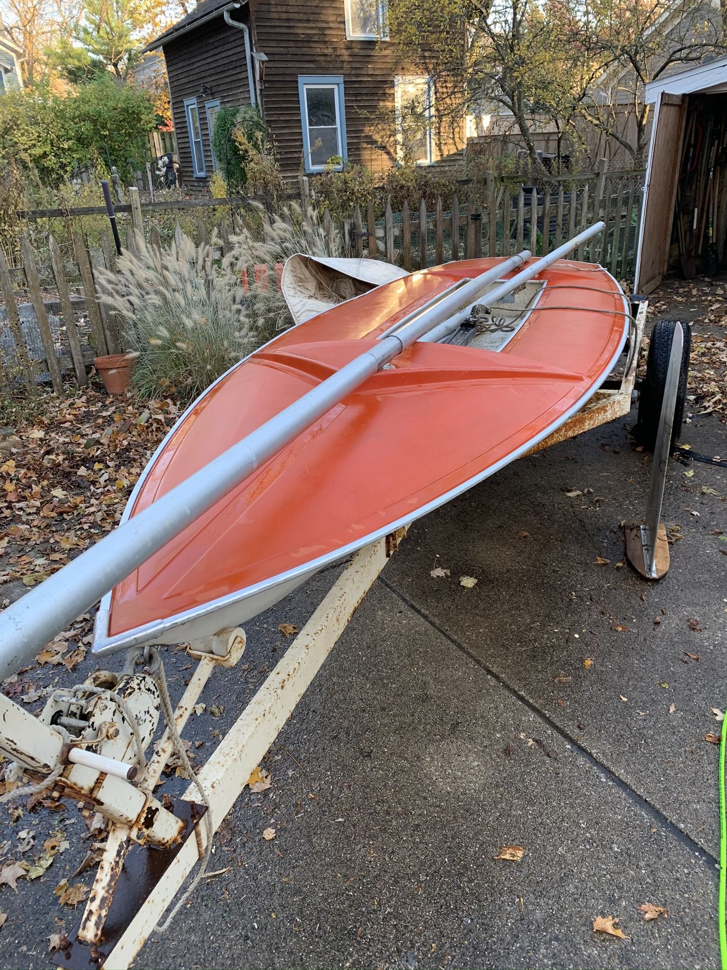 Chrysler Marine Man O’ War 15’ sailboat with trailer