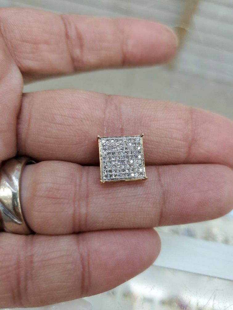 1 Piece 14K GOLD 0.50CT DIAMOND EARRING