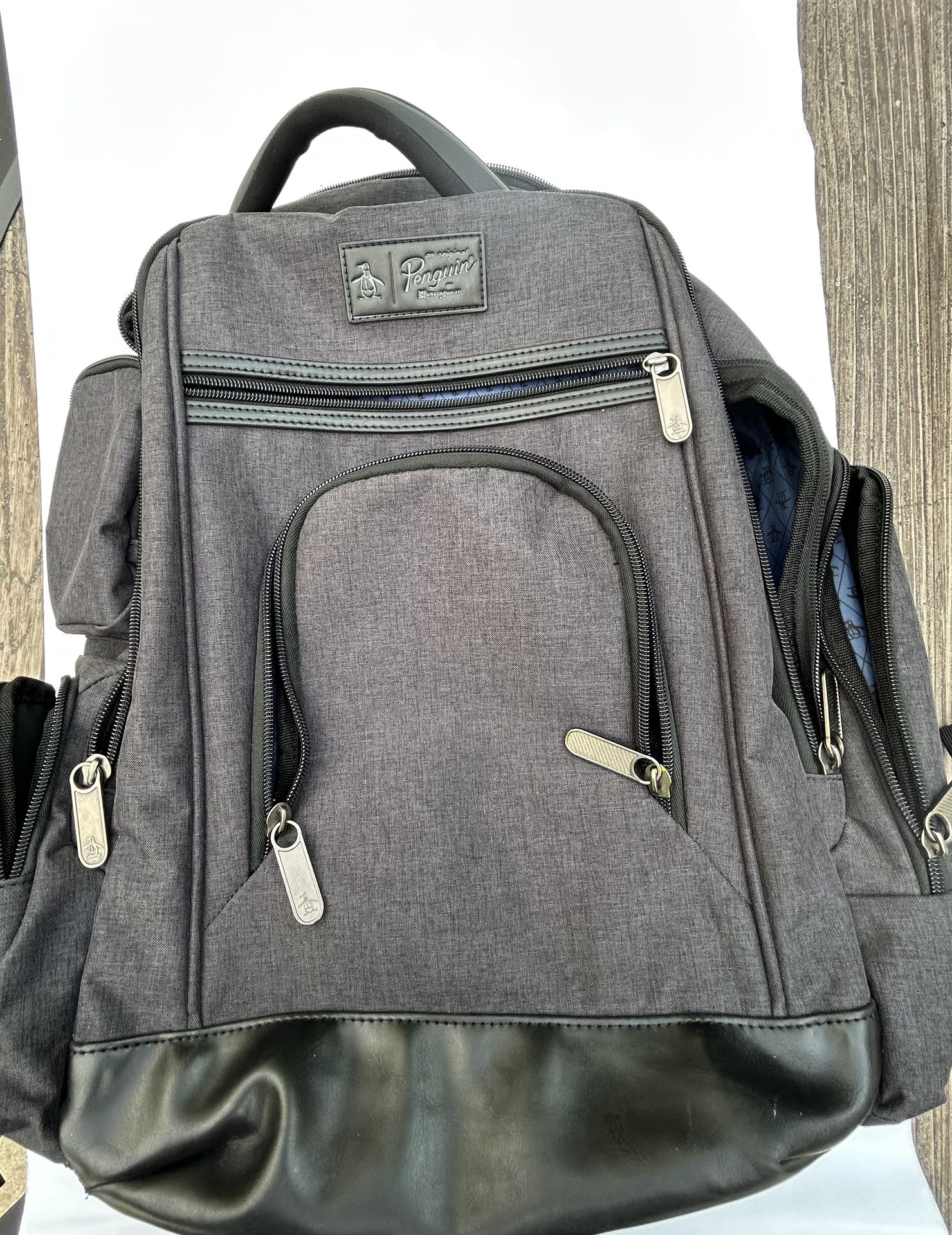 Penguin Laptop/backpack