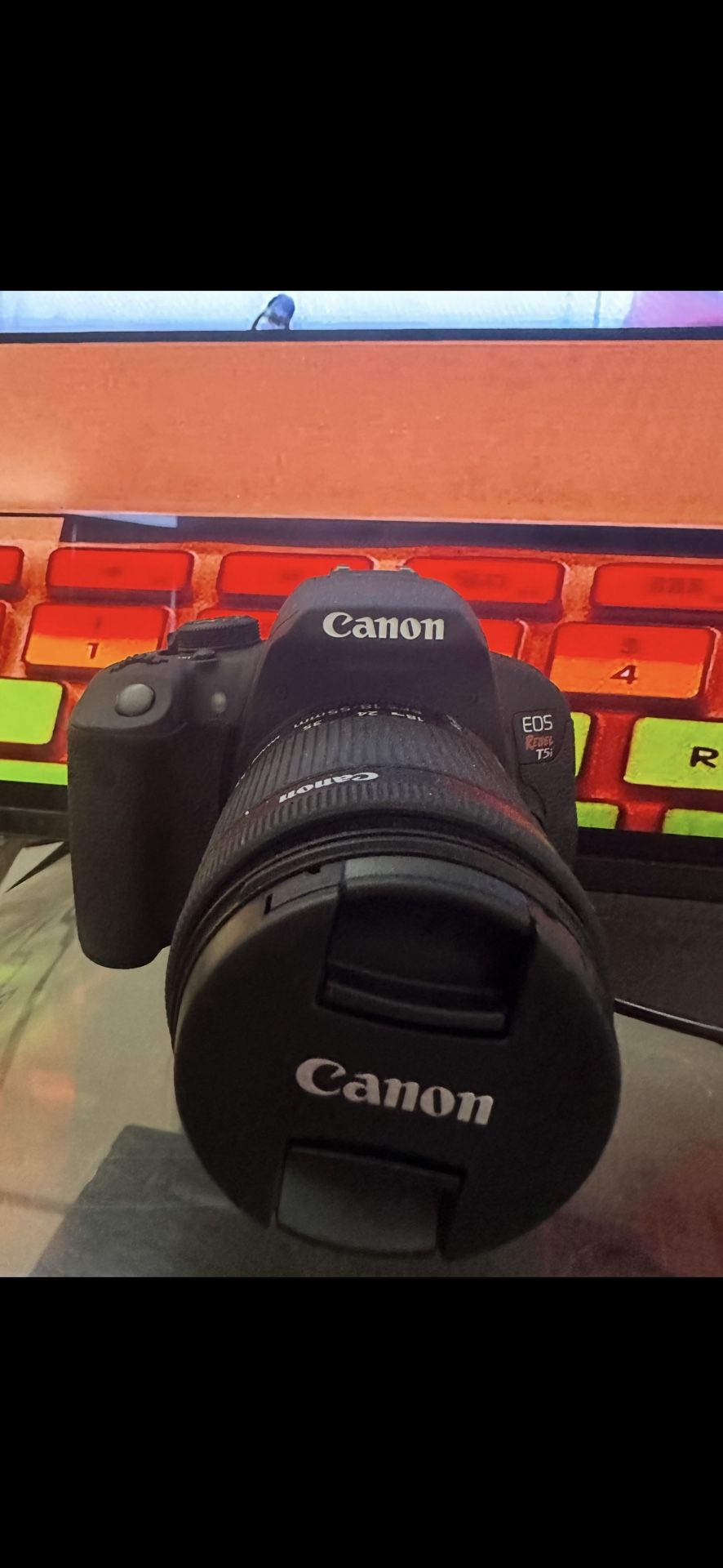 Canon E0S Rebel T5i