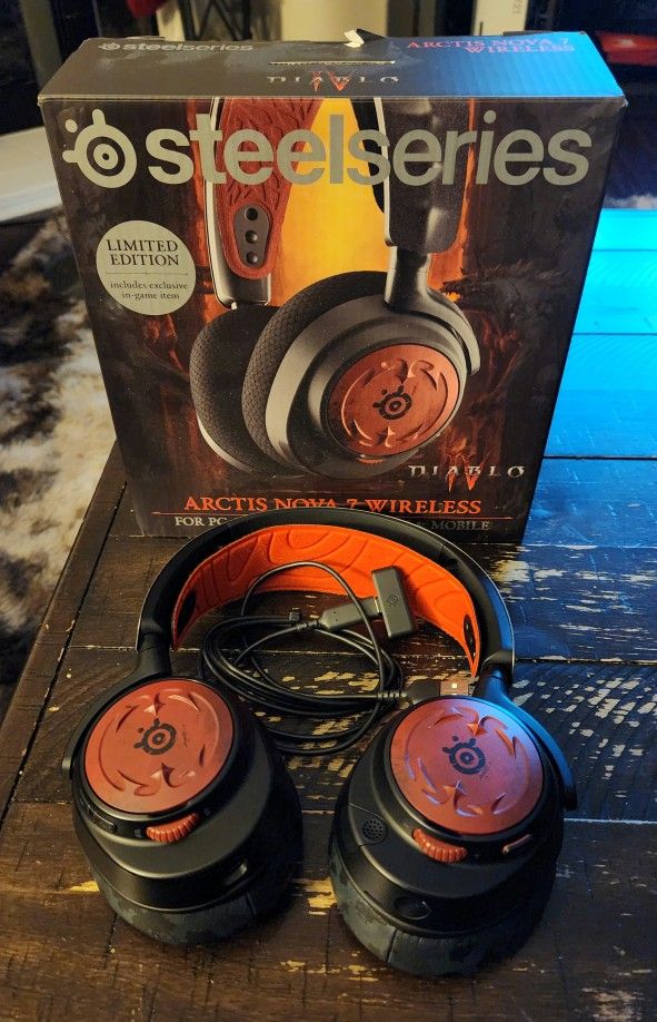 Steelseries Arctis Nova 7 Wireless-PC/PLAYSTATION/SWITCH/MOBILE