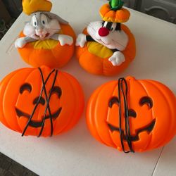 Halloween  🎃 Pumpkins Bugs & Sylvester