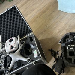 DJI Phantom 3 Standard And A lot Of Drone Parts Won’t Fly Idk Why G.m.y.b.o