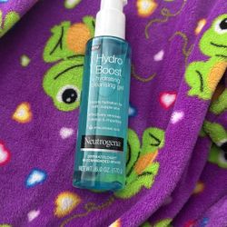 New 10 Bottles Neutrogena Hydro Boost Hydrating Cleansing Gel
