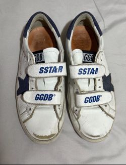 Boys Golden Goose shoes size 33 (2Y)