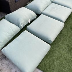 Outdoor Cushions Set