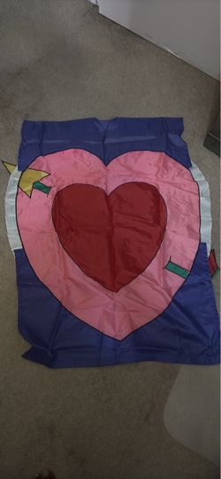 New Giant 28" x 40" Valentines Heart Flag