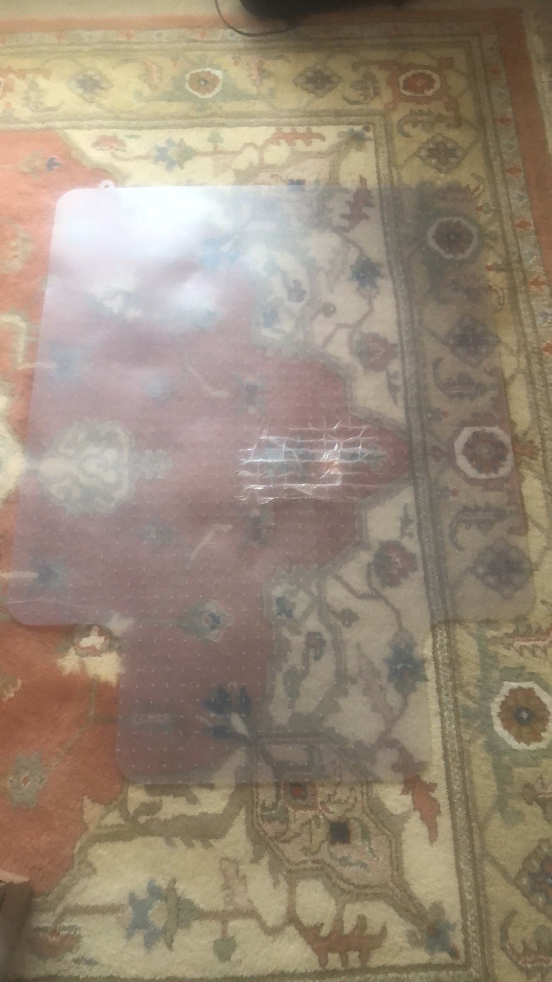Free chair mat (slight damage)