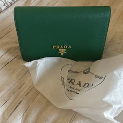 Crossbody 