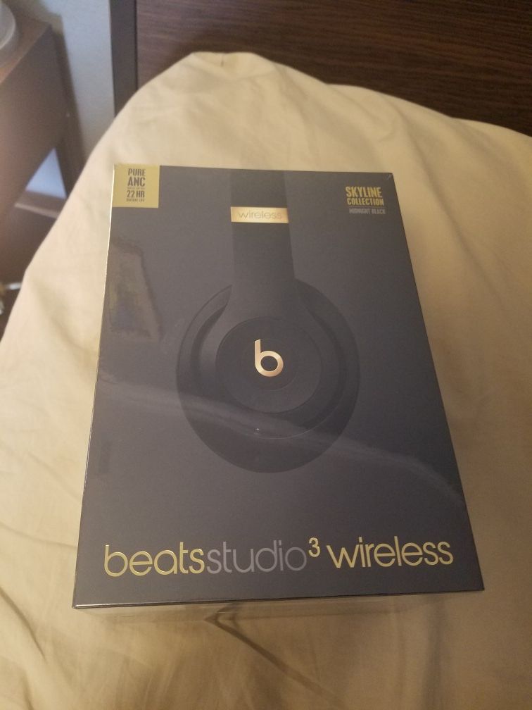 Beats by Dr. Dre Studio 3 Bluetooth Wireless Noise Canceling Headphones