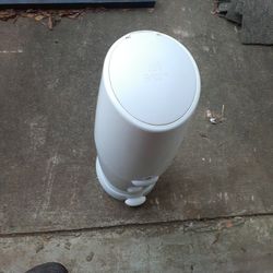 Diapers Disposal Bin