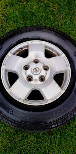 TOYOTA TUNDRA SPARE WITH LIKE NEW MICHELIN 275/65/18 TIRE FOR ANY TUNDRA SEQUOIA OR LAND CRUISER LEXUS LX570 OR LX450 WITH 5 LUGS 5X150