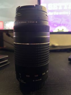 Canon EF 75–300mm f/4–5.6 Zoom Lens
