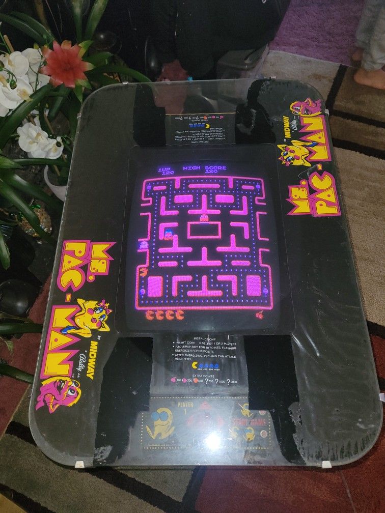 Pac-Man Arcade Machine Historic