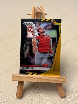 Ivan Rodriguez Prizm Black Gold /5 RANGERS
