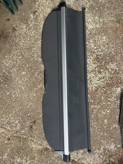 Subaru trunk cover