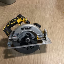 20V MAX Cordless Brushless 7-1/4 in. Sidewinder Style Circular Saw with FLEXVOLT ADVANTAGE (Tool Only)