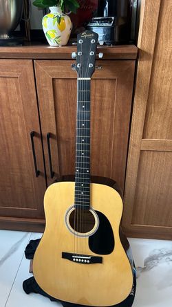 Squier by Fender Acoustic Guitar 093-0300-021