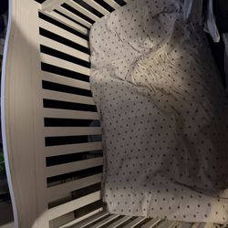 Crib/toddler Bed/ Day Bed