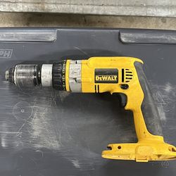 DeWalt 18v - 1/2” heavy duty drill (tool only)