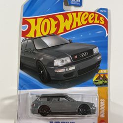 Hot Wheels 94 Audi Avant RS2