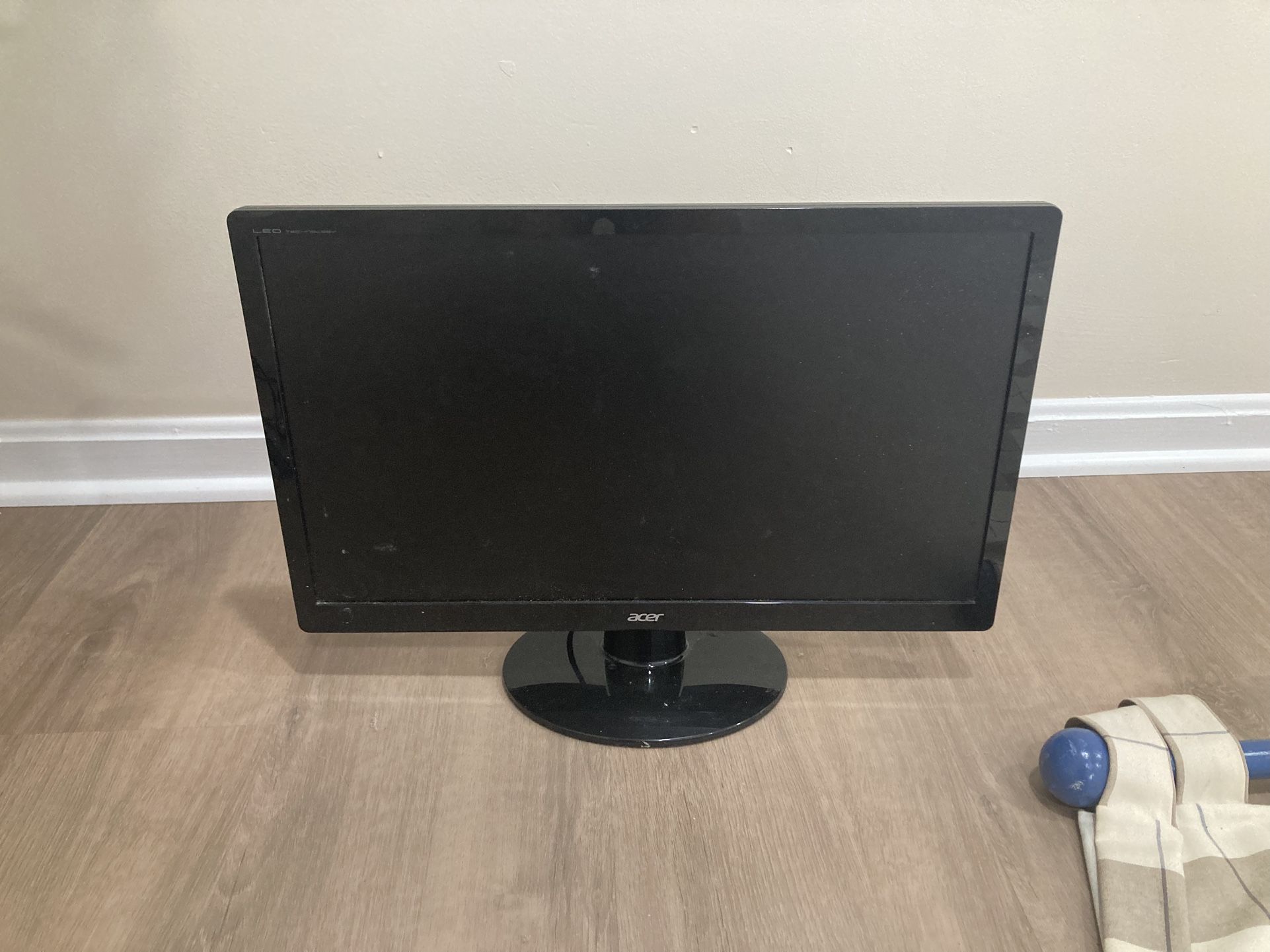 Acer ET.WS0HP.A01 21.5" Widescreen LED LCD Monitor