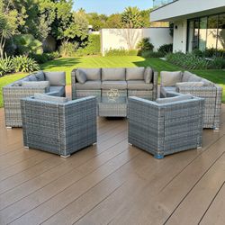 New inbox patio set (we finance and deliver)($54 down)(90 day no interest payment plan)