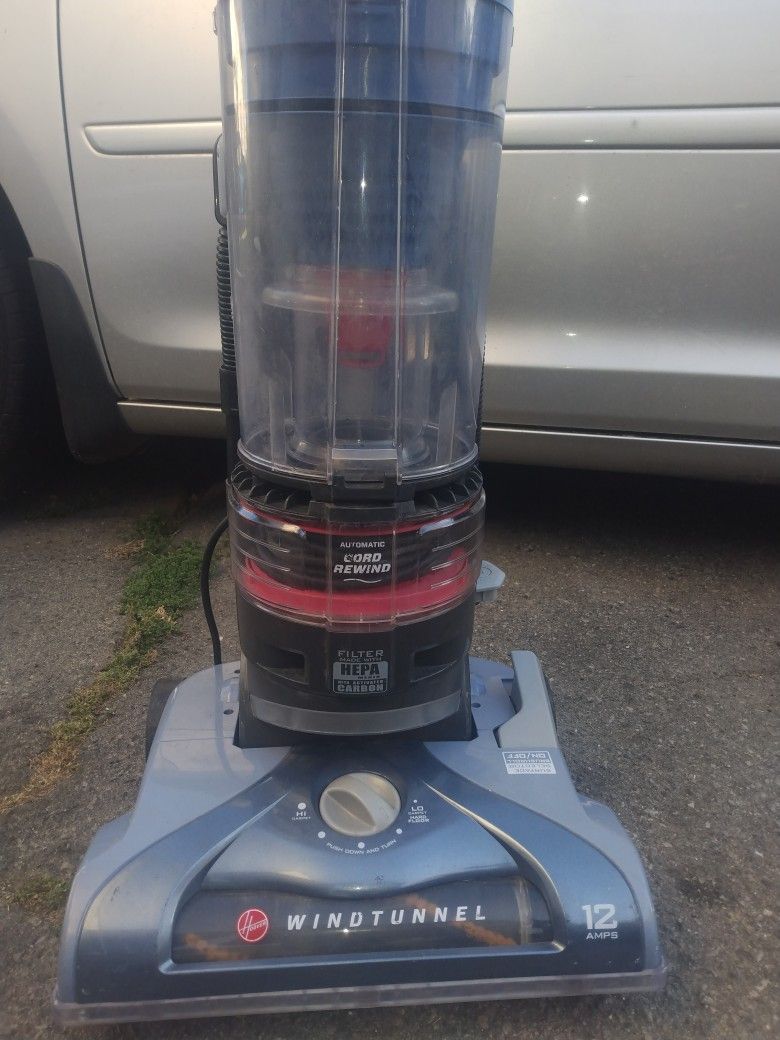 Hoover WindTunnel Vacuum