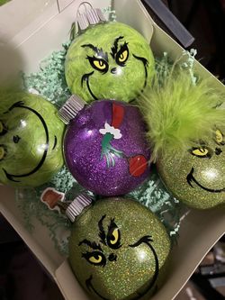Grinch Christmas Spheres