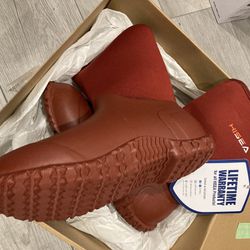 NWT Womens Sz10 Rubber Boots