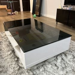 Modern Coffee Table With Storage 