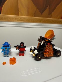 LEGO Nexo Knights Set with Minifigures