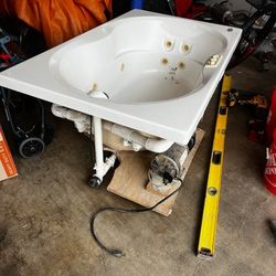 Jacuzzi Tub