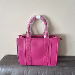 Pink Structured Tote – Chic Everyday Carry Bag