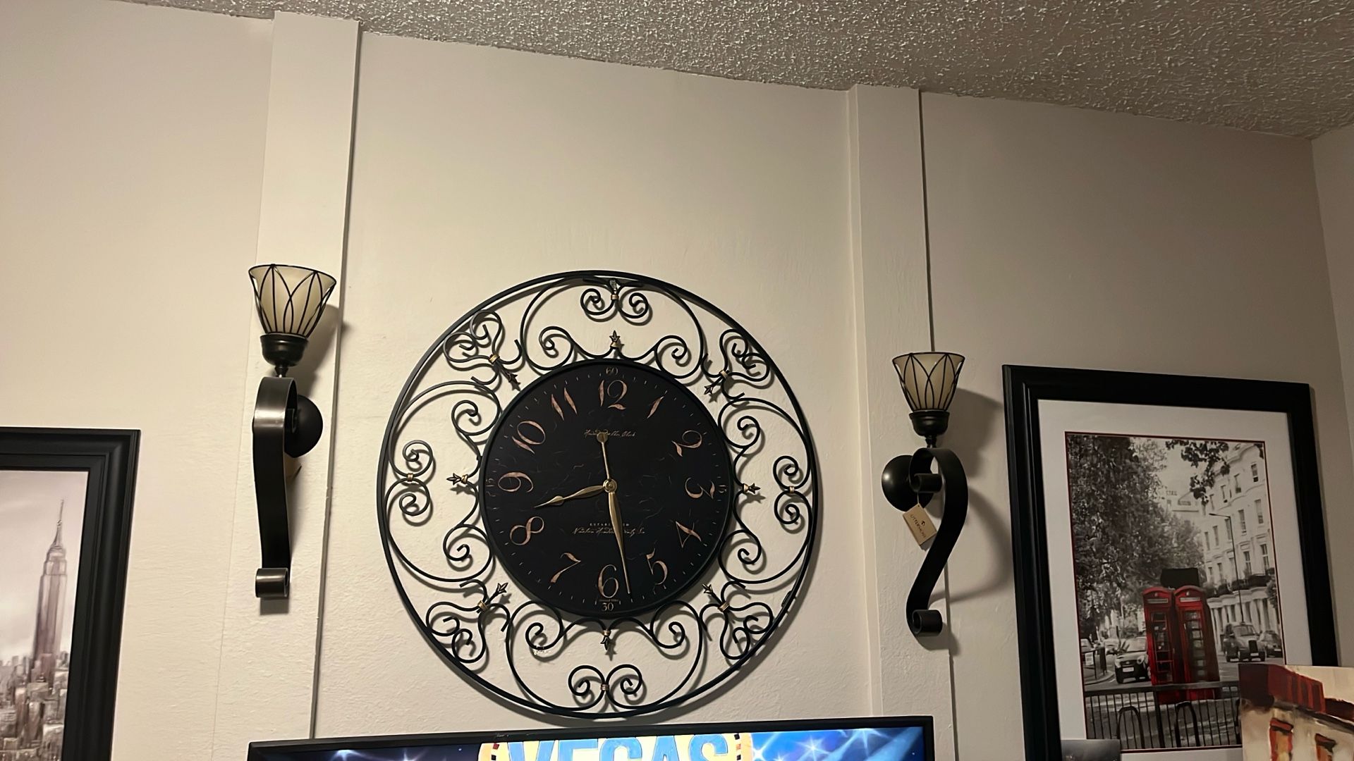 Howard Miller Clock