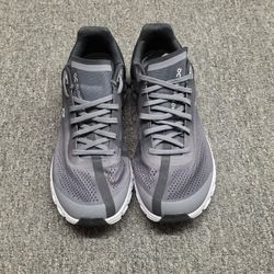 On Cloudflow 3.0 Black Asphalt 35.99238 Comfort Running Shoes Men’s Size 10.5